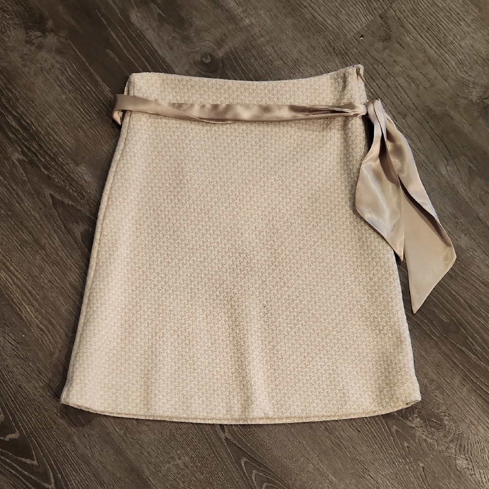 Elegant Creamy Gold A-Line Skirt with Satin Tie